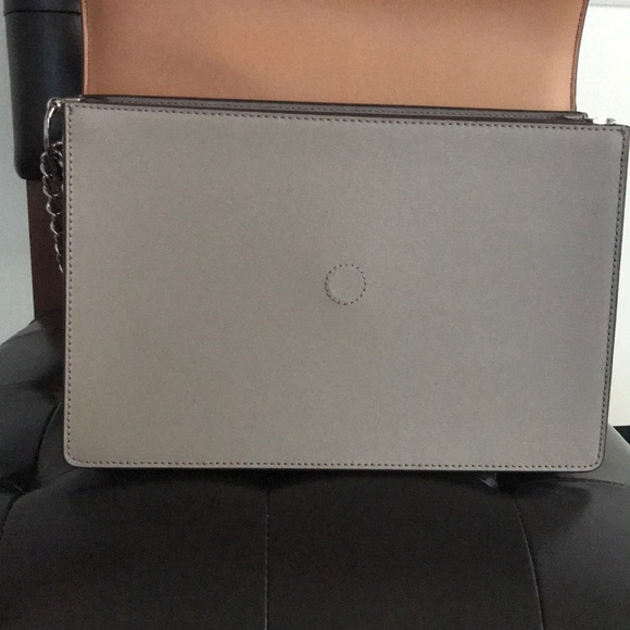 Tory Burch Large Parker Convertible Shoulder Bag - Picture 3 of 5